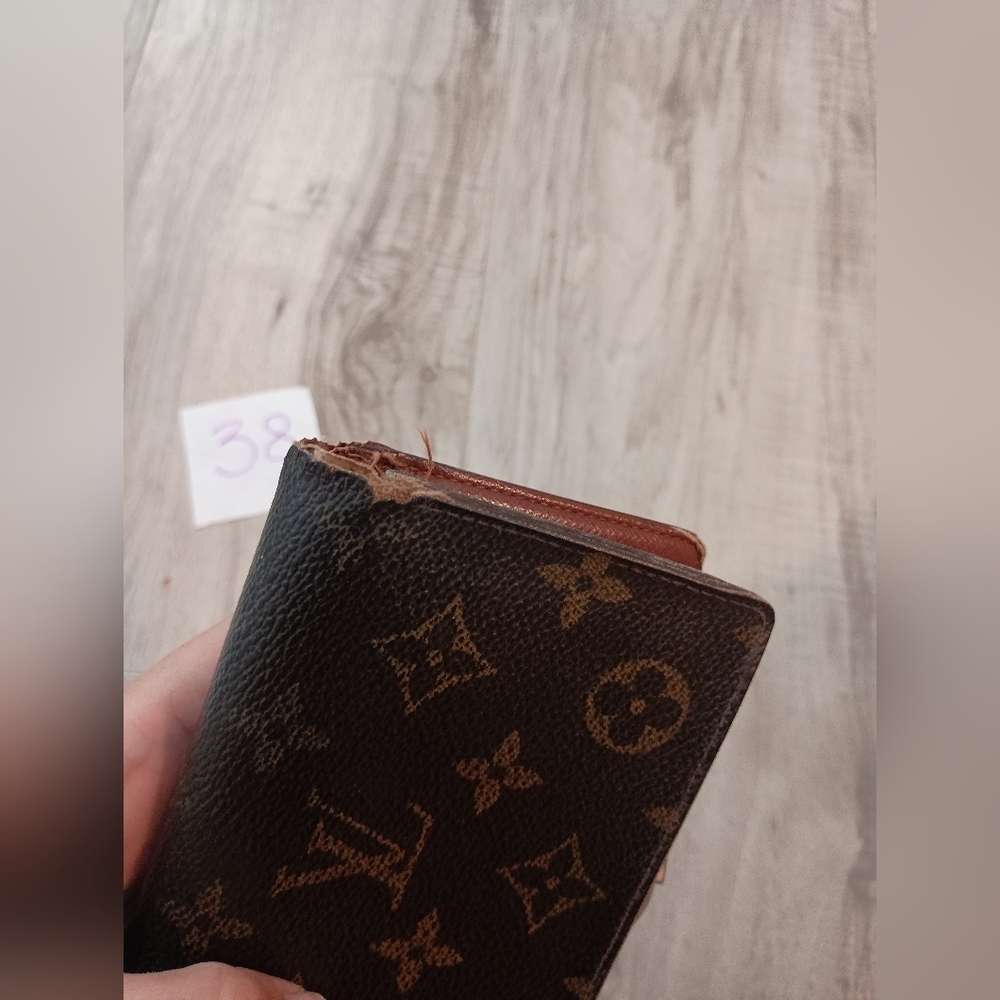 Louis Vuitton Monogram Kisslock Wallet - Picture 5 of 15